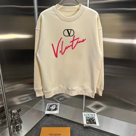 ヴァレンティノ パーカー