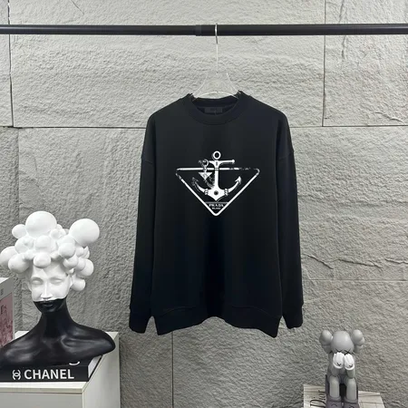 プラダ パーカー