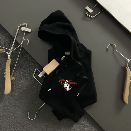 バーバリー ス パーカー