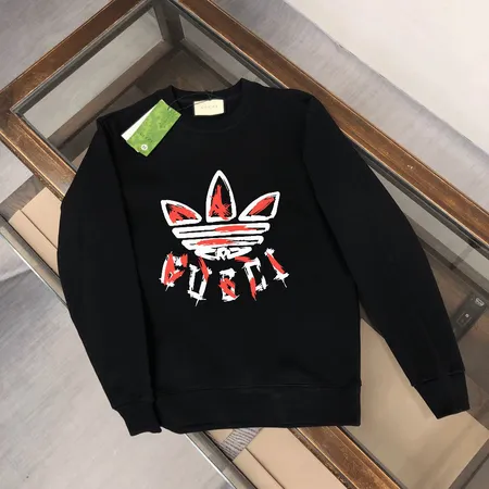 グッチ パーカー