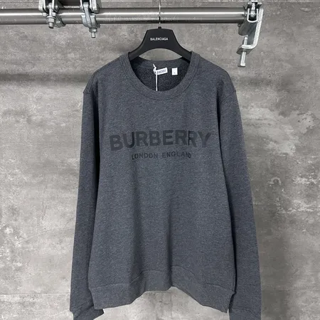 バーバリー ス Tシャツ