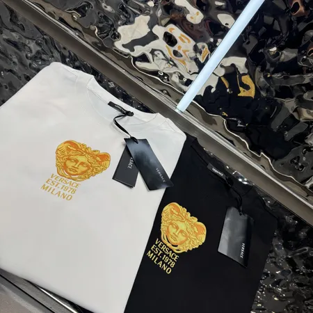 ヴェルサーチ Tシャツ