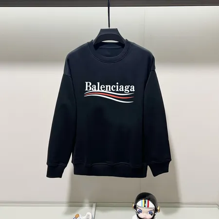 バレンシアガ パーカー