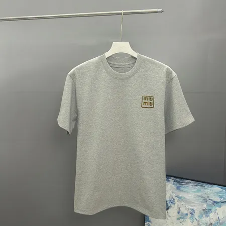 ミュウミュウ Tシャツ