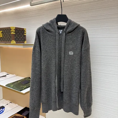 ロエベ パーカー