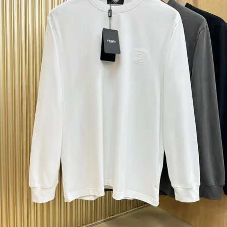 フェンディ パーカー