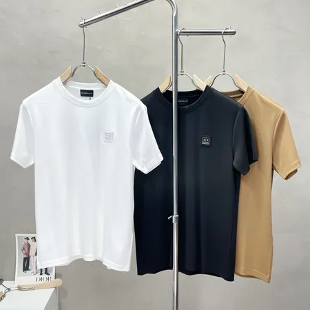 アルマーニ Tシャツ