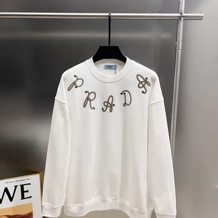 プラダ パーカー