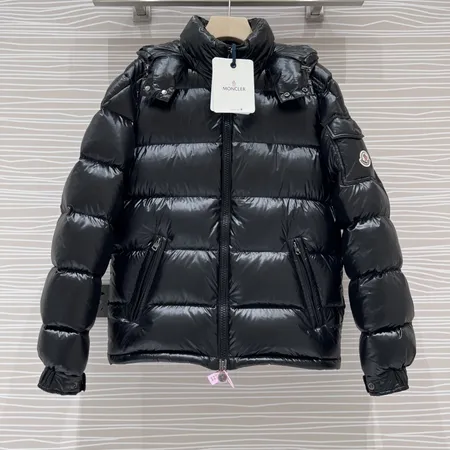 モンクレール ダウンジャケット