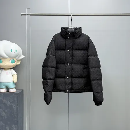 クロムハーツ ダウンジャケット