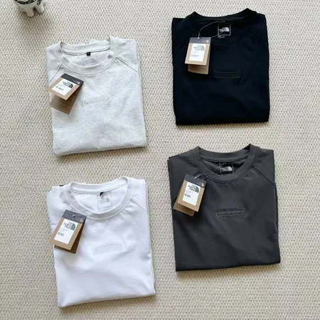 ノースフェイス Tシャツ