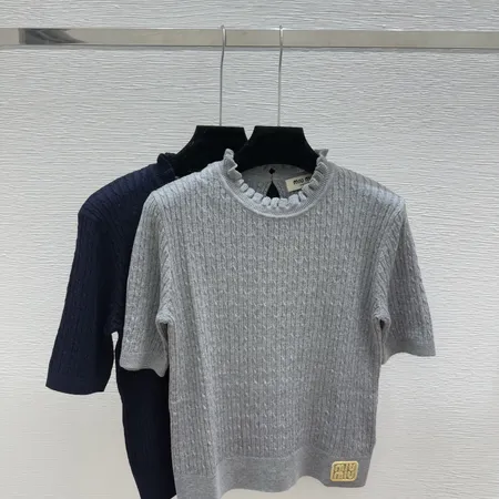 ミュウミュウ Tシャツ