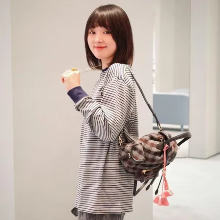 ミュウミュウ Tシャツ