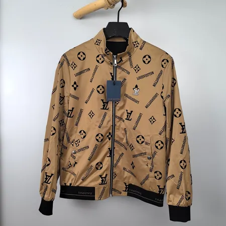 ルイヴィトン ジャケット