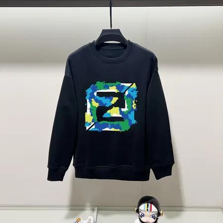 フェンディ パーカー