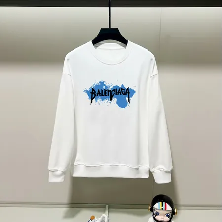 バレンシアガ パーカー