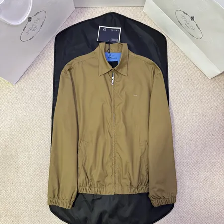 プラダ ジャケット