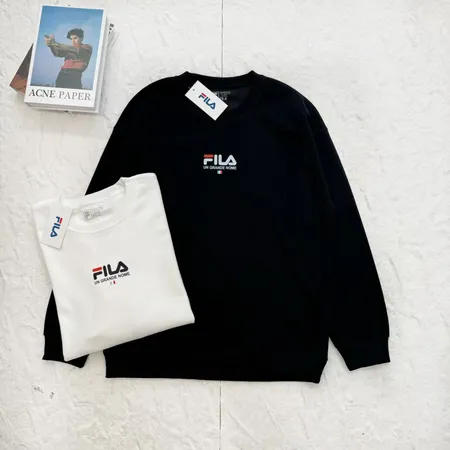 フィラ パーカー