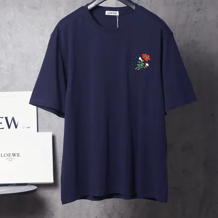 ロエベ Tシャツ