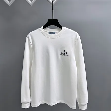 プラダ Tシャツ