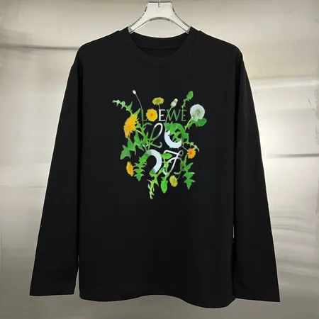 ロエベ Tシャツ