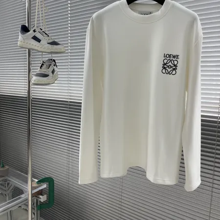 ロエベ Tシャツ
