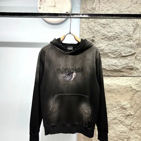 バレンシアガ パーカー