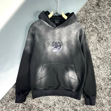 バレンシアガ パーカー