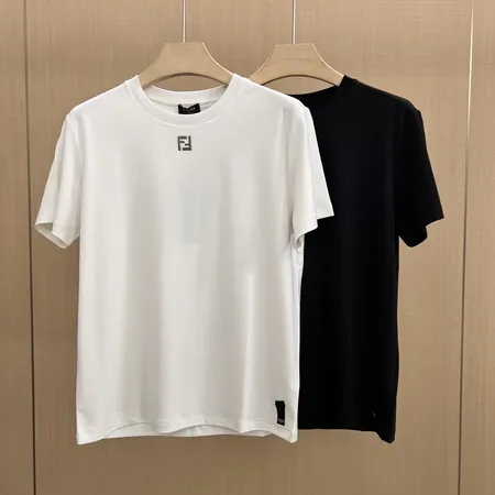 フェンディ Tシャツ