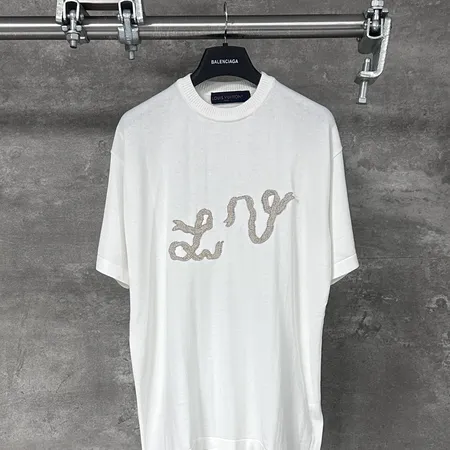 ルイヴィトン Tシャツ