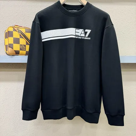 アルマーニ パーカー