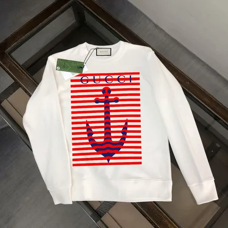 グッチ パーカー