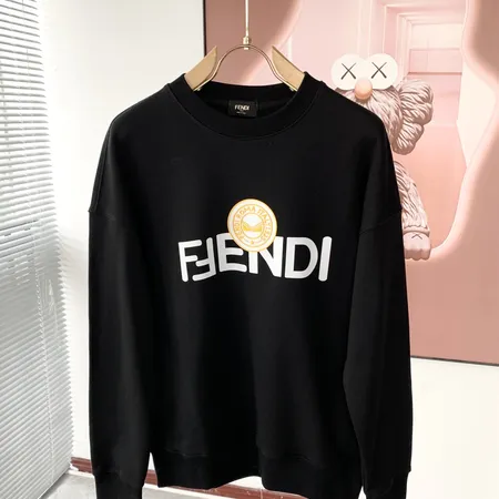 フェンディ パーカー