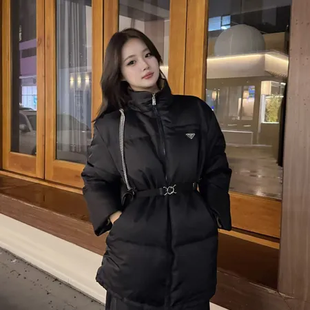 プラダ ダウンジャケット