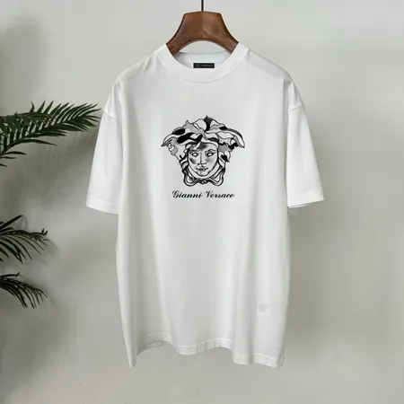 ヴェルサーチ Tシャツ
