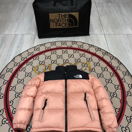 ノースフェイス ダウンジャケット