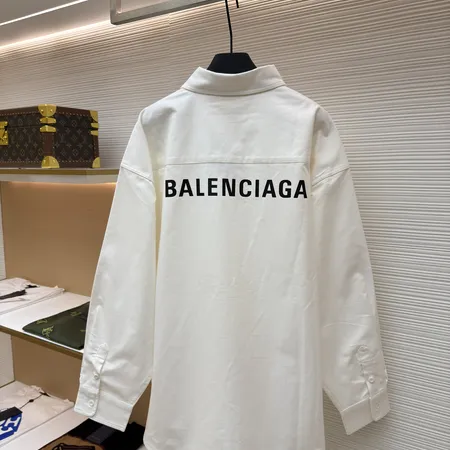 バレンシアガ シャツ