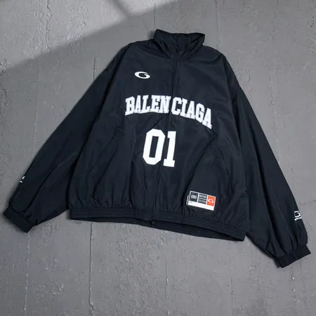 バレンシアガ ジャケット
