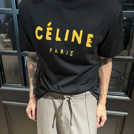 セリーヌ Tシャツ