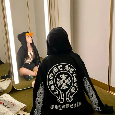 クロムハーツ パーカー