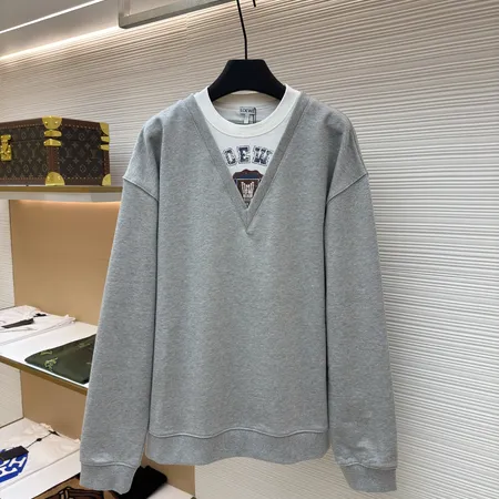 ロエベ パーカー