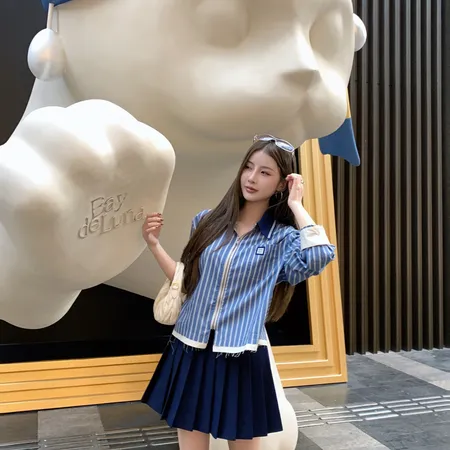 ミュウミュウ シャツ