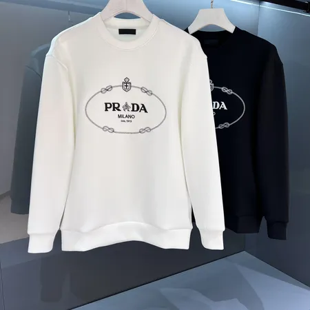 プラダ パーカー