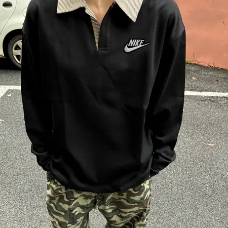 ナイキ パーカー