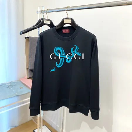 グッチ パーカー