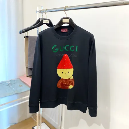 グッチ パーカー