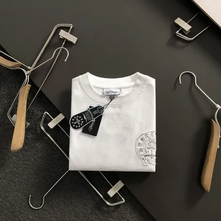 クロムハーツ パーカー