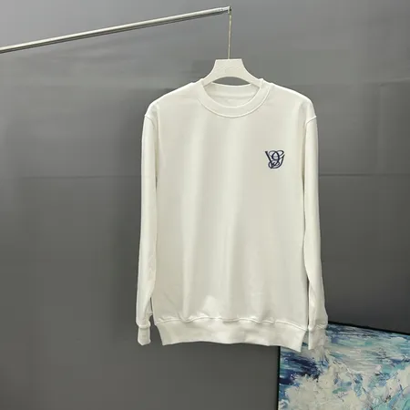 ヴァレンティノ パーカー