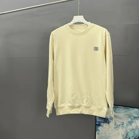 ヴァレンティノ パーカー