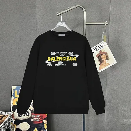 バレンシアガ パーカー